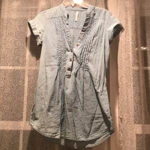 Chambray top